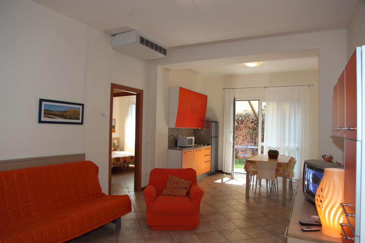 קאורלה Aparthotel Gioia מראה חיצוני תמונה
