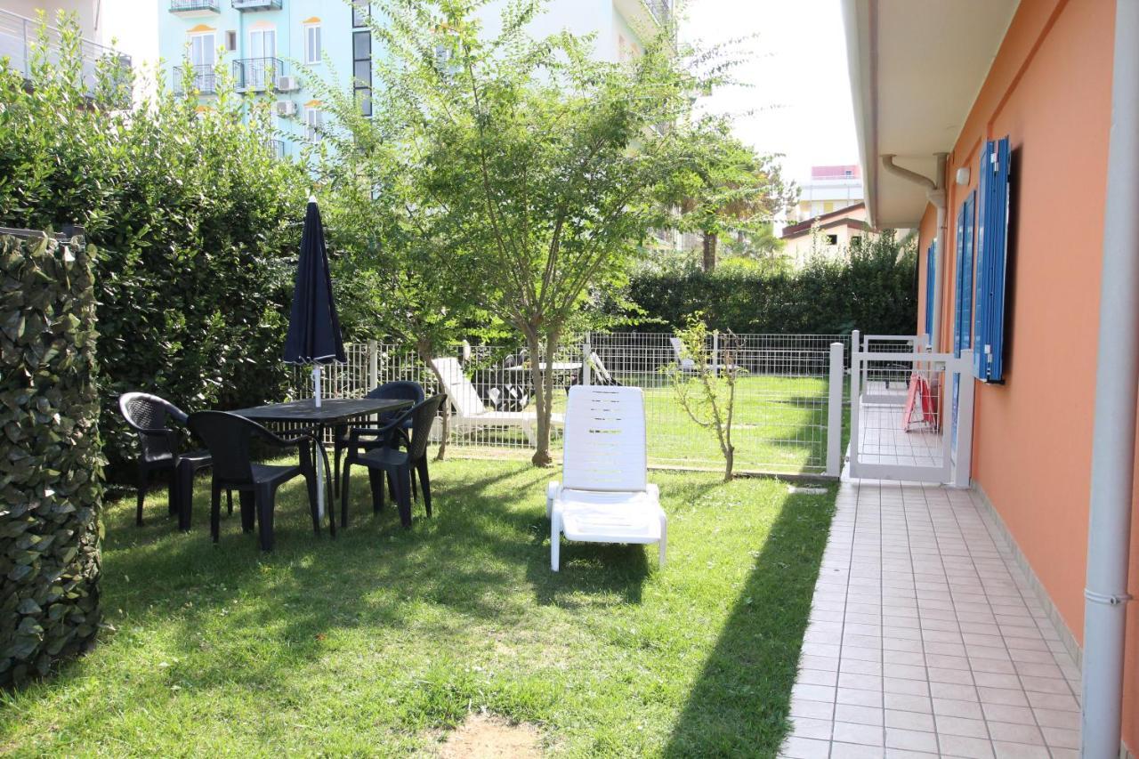 קאורלה Aparthotel Gioia מראה חיצוני תמונה