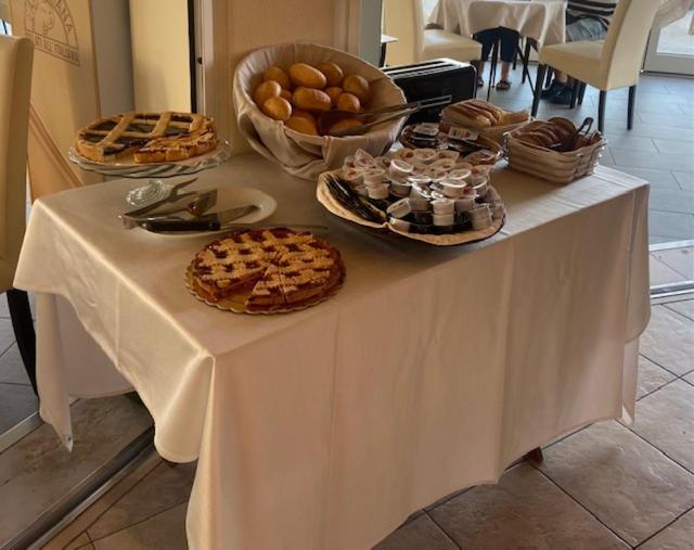 קאורלה Aparthotel Gioia מראה חיצוני תמונה