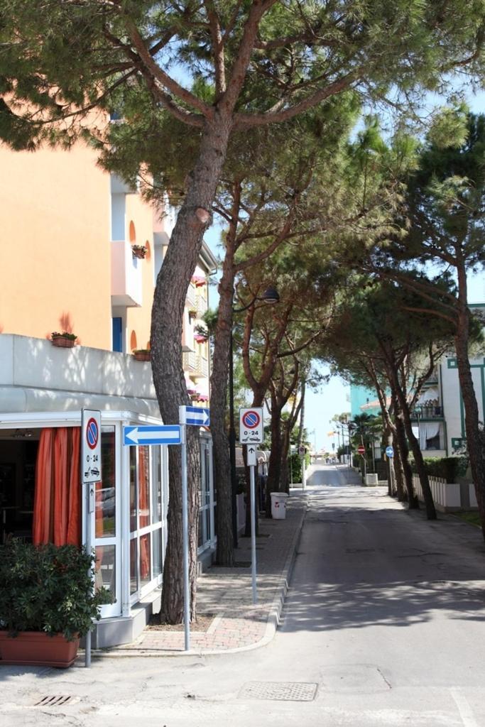 קאורלה Aparthotel Gioia מראה חיצוני תמונה